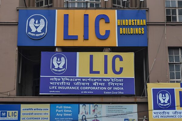 Fears of Adani Group Losses Push LIC Shares to All-Time Low