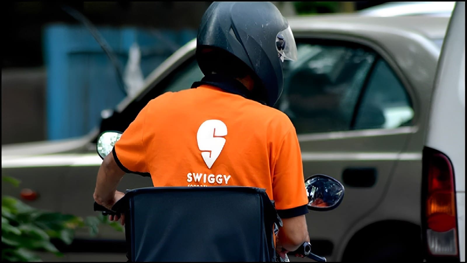 Food Delivery Giant Swiggy Prepares for IPO Debut