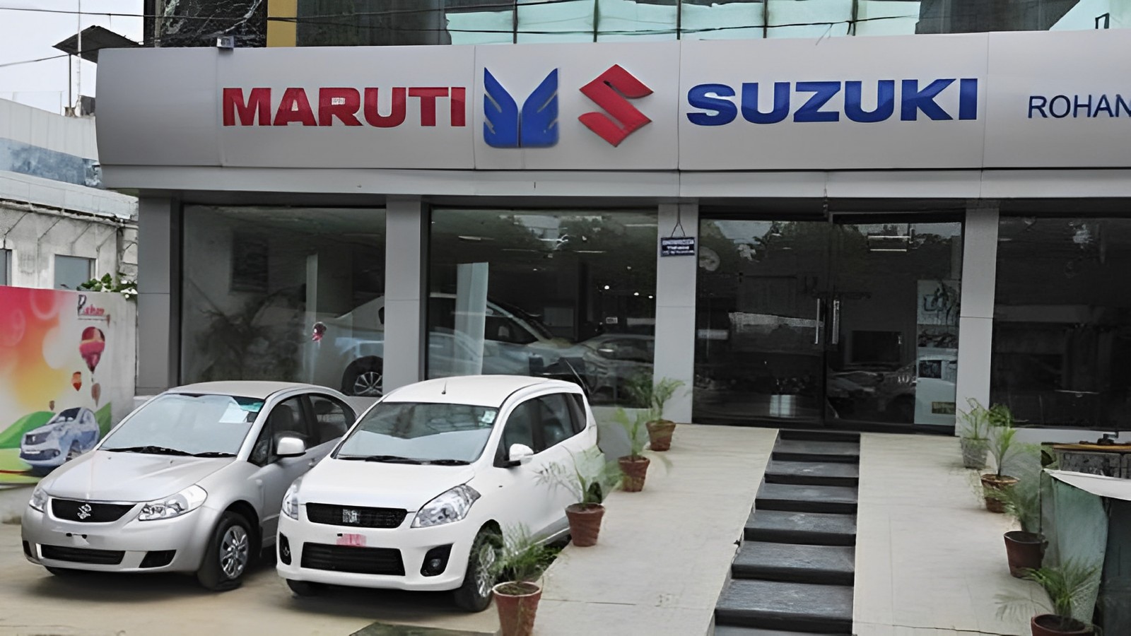Maruti Suzuki stock hits ₹10,000, market cap surpasses ₹3 lakh Cr